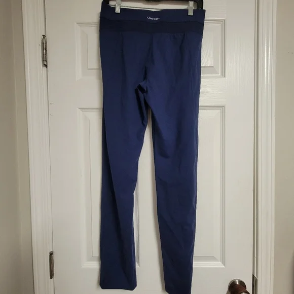 NWT Coolibar Azora Straight Leg Active Pants UPG 50+ size Medium.